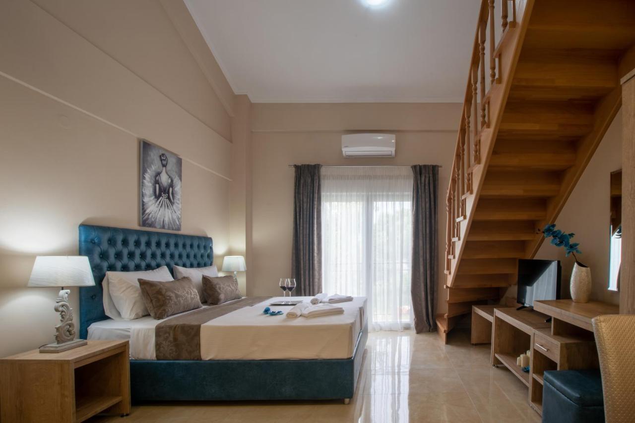 Valery Apartments Pefkochori Exterior photo