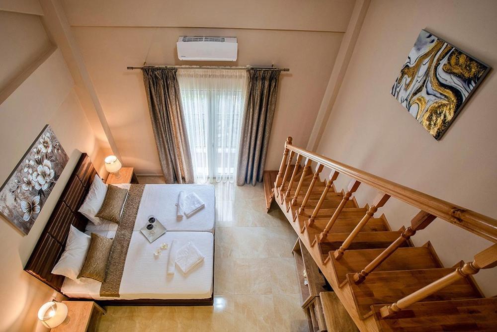 Valery Apartments Pefkochori Exterior photo